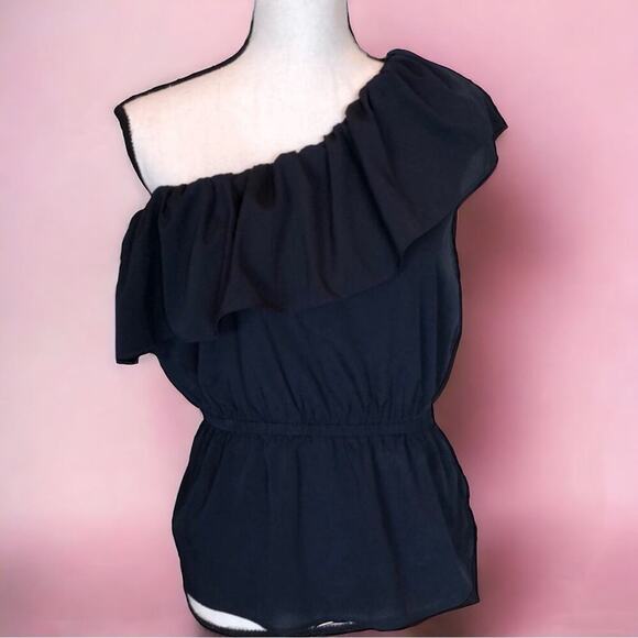 Banana Republic Small Off shoulder Ruffled Top - Picture 14 of 14